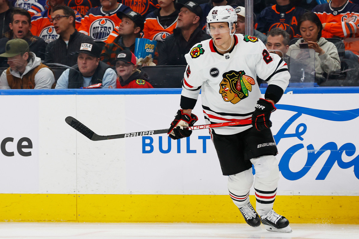 Chicago Blackhawks Player Grades Nikita Zaitsev On Tap Sports Net