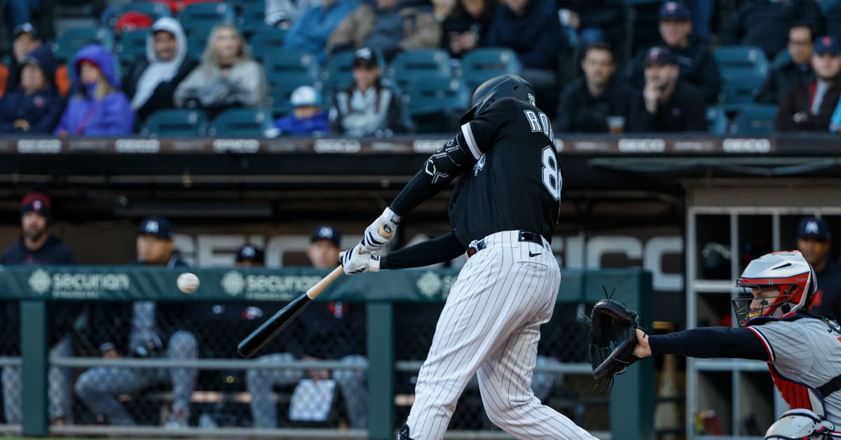 Luis Robert Jr. hit that ball over the roof & out of the ballpark