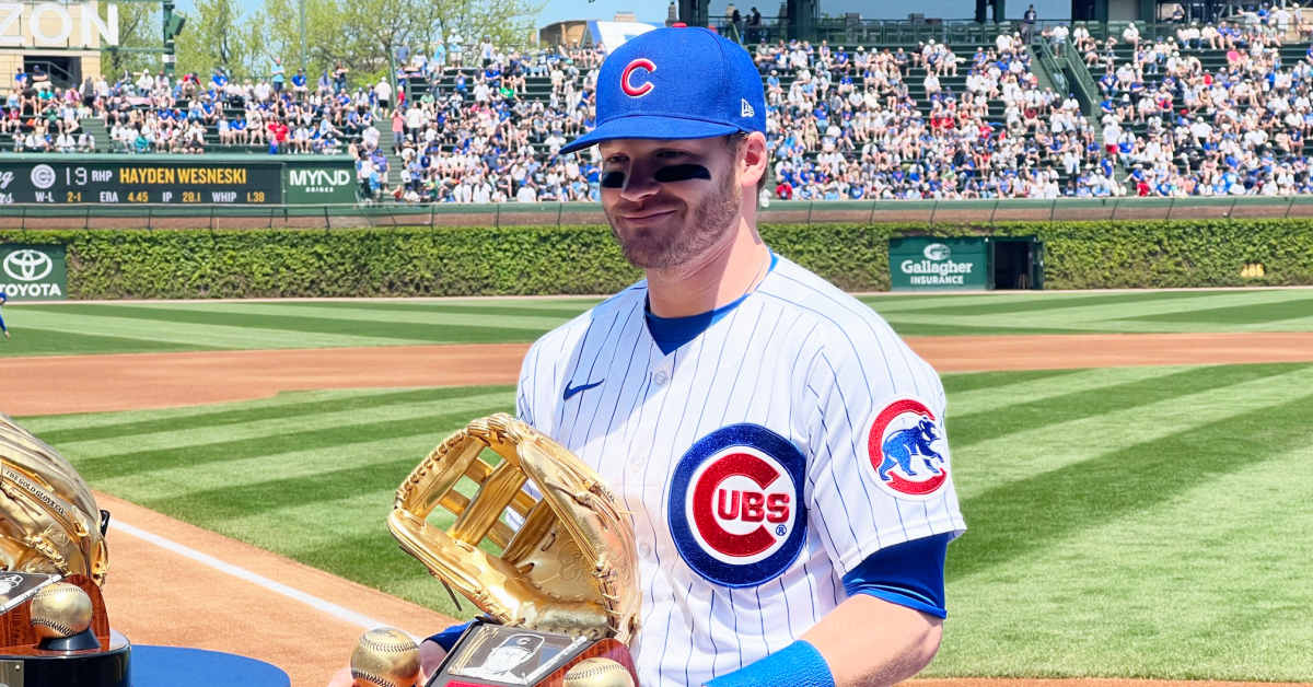 Chicago Cubs LF Ian Happ Wins 3rd Straight Gold Glove Award On Tap