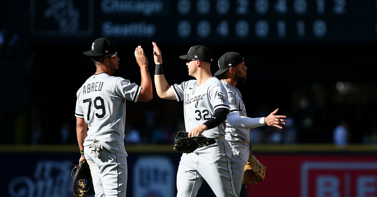 White Sox Capitalize on Mariners' Miscues to Secure 96 Comeback Win