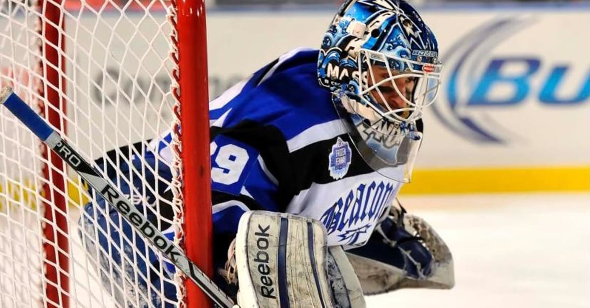 Blackhawks Sign Zach Andrews As Emergency Backup Goalie Vs. Panthers ...