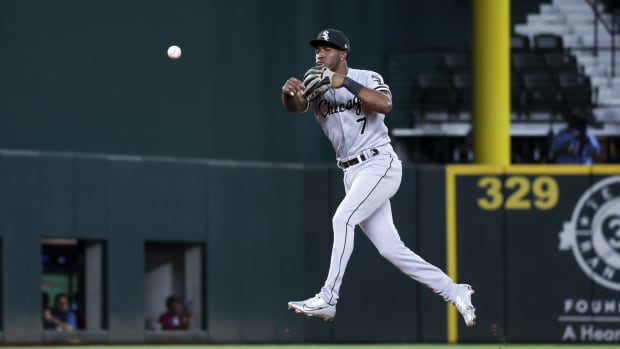 Aug 5, 2022; Arlington, Texas, USA; Chicago White Sox shortstop Tim Anderson (7) throws to first base for an out during the seventh inning against the Texas Rangers at Globe Life Field.