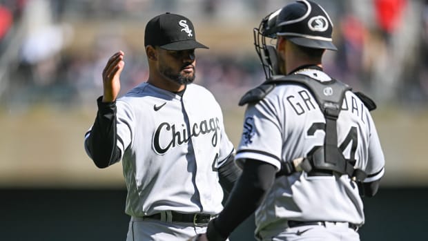 Ex-White Sox Lucas Giolito, Reynaldo Lopez join Cleveland Guardians via  waivers - On Tap Sports Net