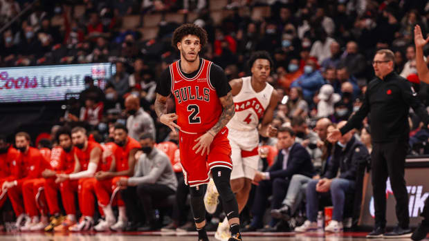 Lonzo Ball Injury Update Chicago Bulls