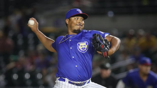 Chicago Cubs prospect Jeremiah Estrada throws a pitch