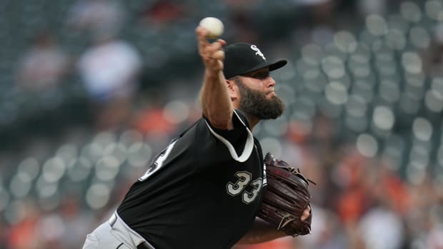 Aug 25, 2022; Baltimore, Maryland, USA; Chicago White Sox starting pitcher Lance Lynn (33) pitches against the Baltimore Orioles during the first inning at Oriole Park at Camden Yards.