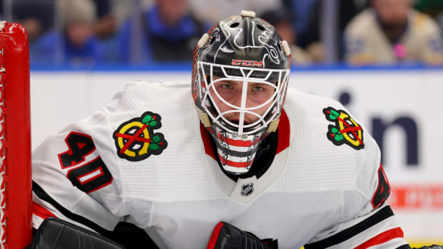 Oct 29, 2022; Buffalo, New York, USA; Chicago Blackhawks goaltender Arvid Soderblom (40) looks for the puck during the second period against the Buffalo Sabres at KeyBank Center.