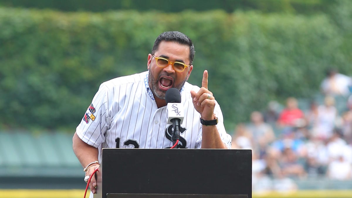 Ozzie Guillen reunites with his White Sox family: 'I feel like I'm back  home. I feel happy.