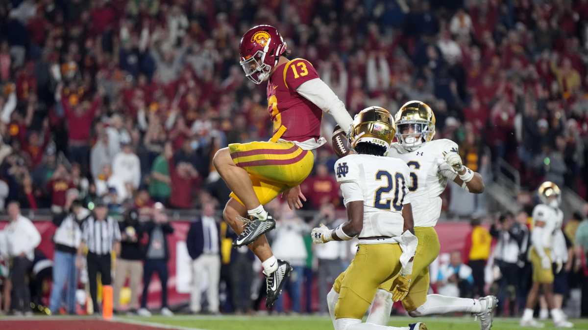 No. 15 Notre Dame falls 38-27 to Caleb Williams, No. 5 USC - On Tap Sports  Net