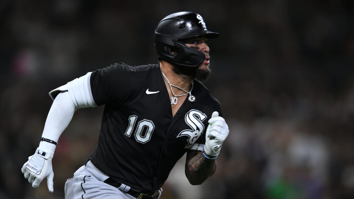 Yoán Moncada has MONSTER day to lead Cuba to its first win of the 2023  World Baseball Classic! 