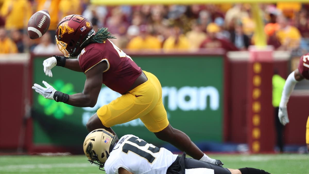 2023 NFL Draft: Chicago Bears select Minnesota CB Terell Smith with 165th  pick - On Tap Sports Net