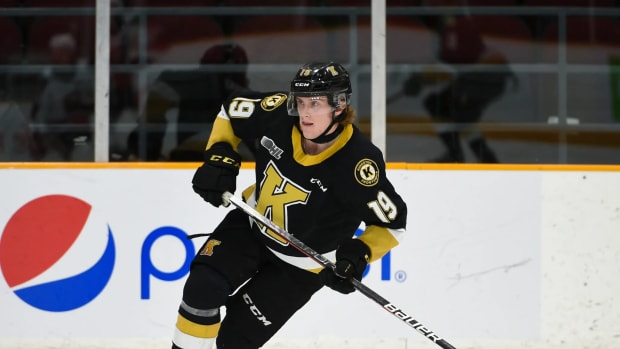 2022 NHL Draft: Blackhawks Select Paul Ludwinski with No. 39 Overall Pick -  On Tap Sports Net
