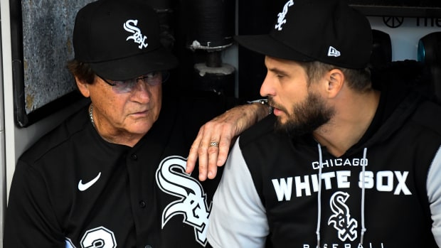 Jul 30, 2022; Chicago, Illinois, USA; Chicago White Sox manager Tony La Russa (22) talks with Chicago White Sox relief pitcher Kendall Graveman (49) before the team's game against the Oakland Athletics at Guaranteed Rate Field.