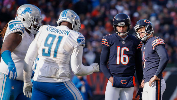 Nov 11, 2018; Chicago, IL, USA; Chicago Bears kicker Cody Parkey (1) reacts after missing a field goal against the Detroit Lions during the second half at Soldier Field.
