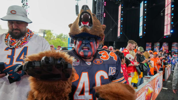 Chicago Bears rank 18th in strength of 2023 schedule - On Tap Sports Net