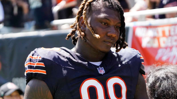 Bears Rookies: Dexter's NIL Deal a 'Predatory Loan,' Says Florida Lawmaker  - On Tap Sports Net