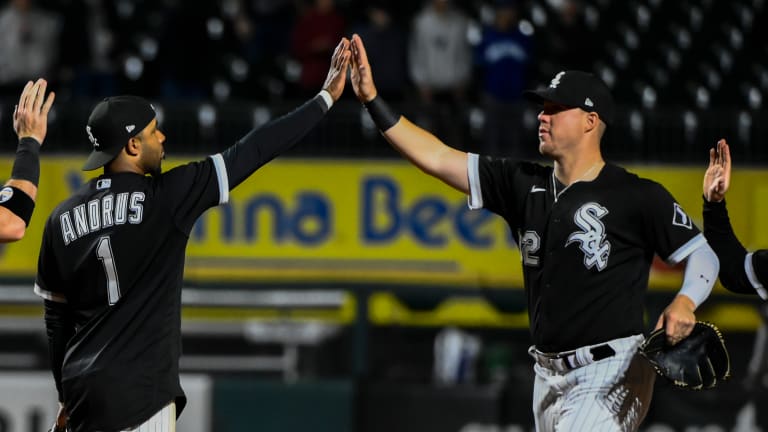 A Pair of 4-Run Innings Propel White Sox to 8-3 Win