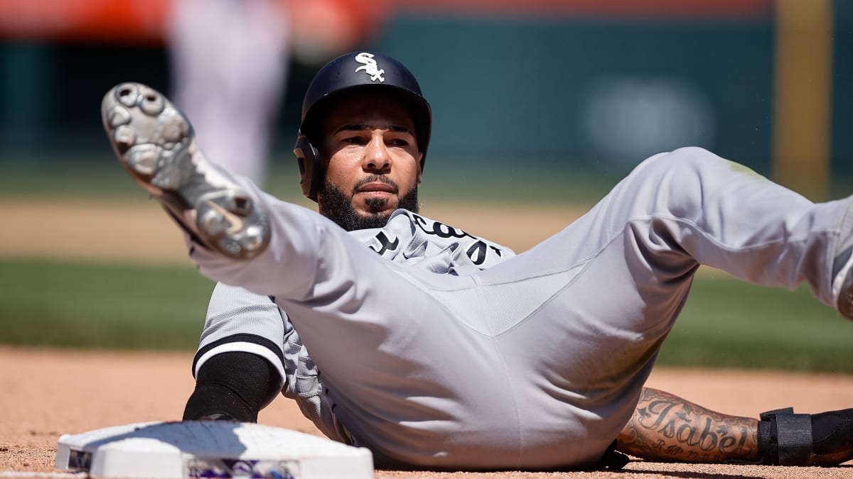 White Sox make seven roster moves, will announce Opening Day roster  Wednesday - Chicago Sun-Times