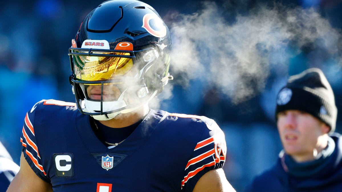 Chicago Bears Notes: WR Upgrades, Lions Trade, Alt Uni, More