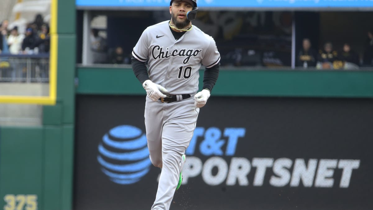 Sox's Moncada begins rehab assignment with Class AAA Charlotte