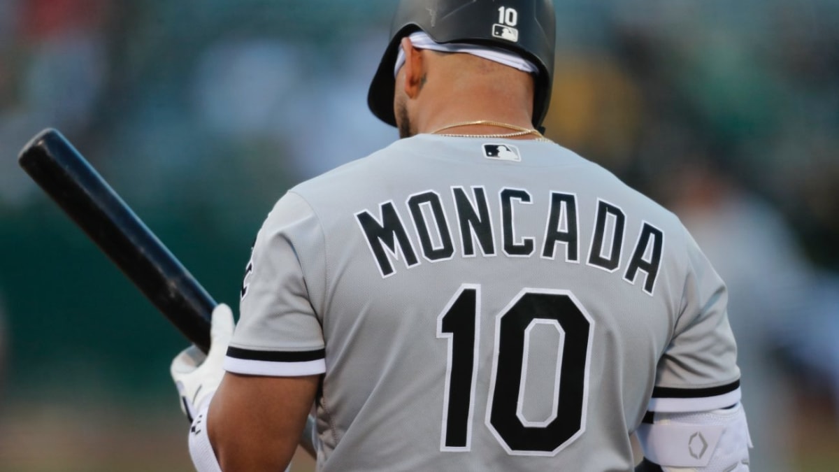 Is Yoan Moncada the Kind of Investment the Cardinals Should