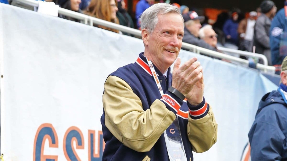 An inside look at chairman George McCaskey's passion for Bears jerseys -  The Athletic