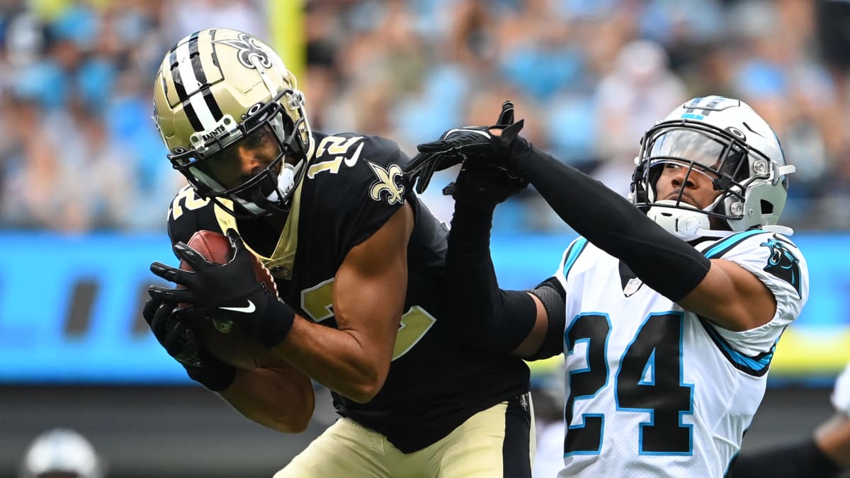 ATLANTA, GA - SEPTEMBER 11: New Orleans Saints wide receiver Chris Olave  (12) during the Week 1 NFL game between the New Orleans Saints and the  Atlanta Falcons on Septermber 11, 2022