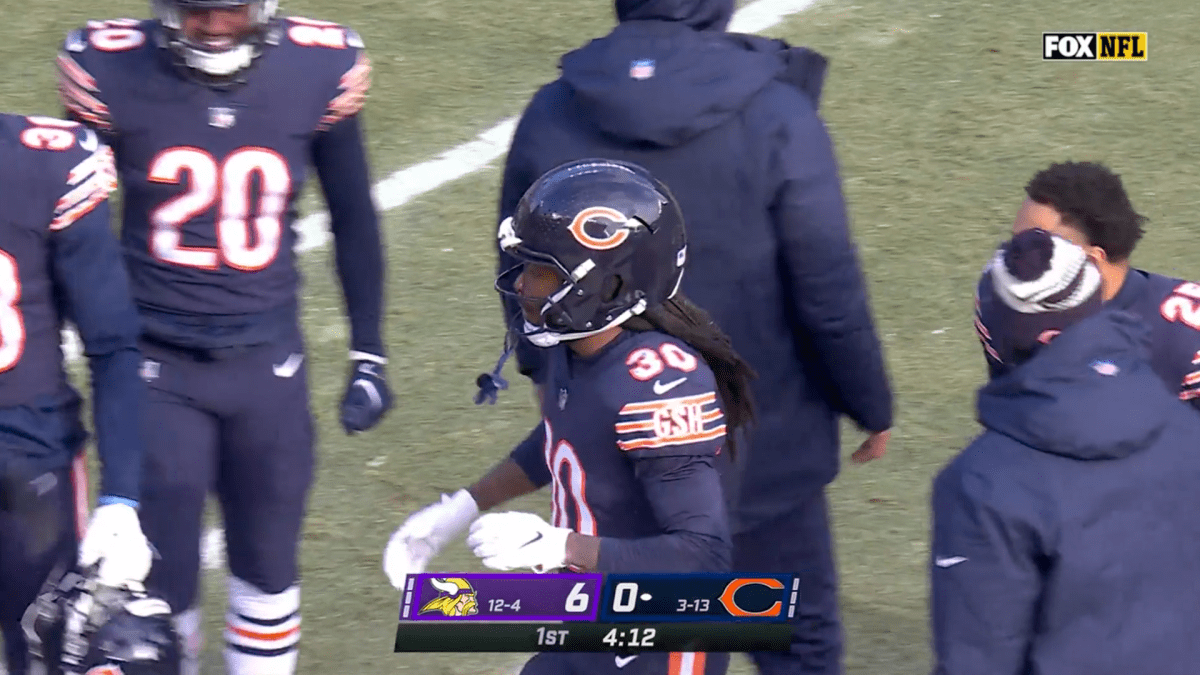 Minnesota Vikings vs. Chicago Bears  2022 Week 18 Game Highlights 