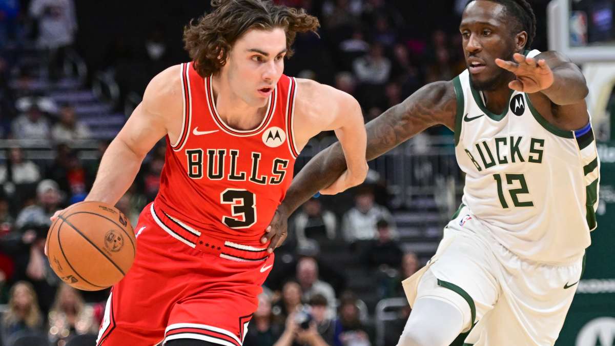 Watch bulls game live streaming free 2025