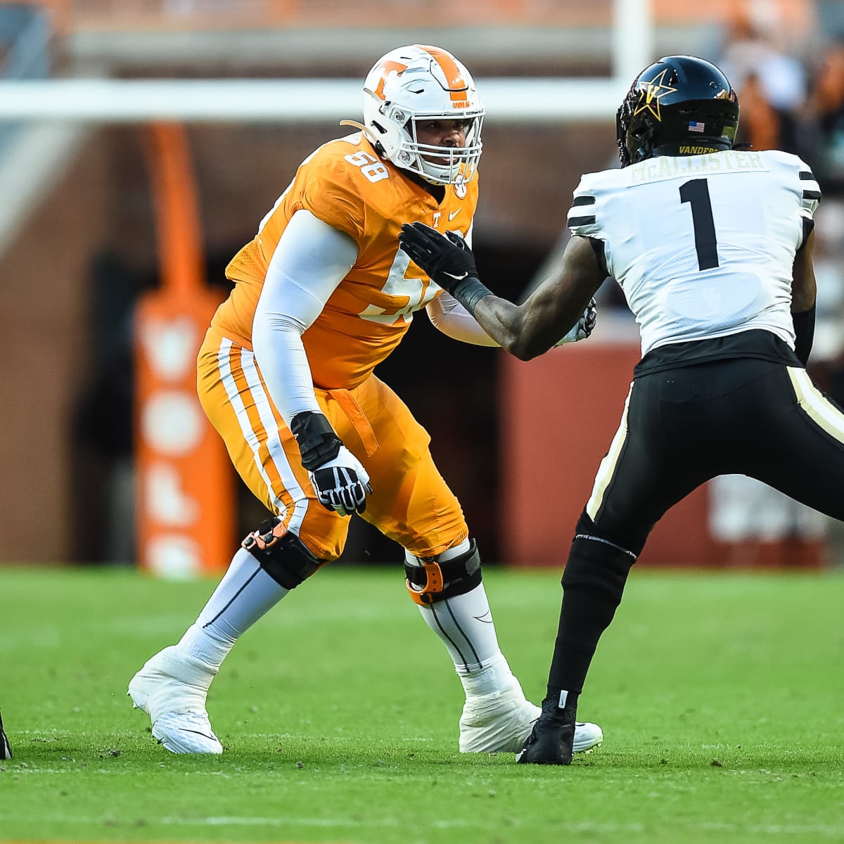 Chicago Bears draft Tennessee OT Darnell Wright at No. 10 - The