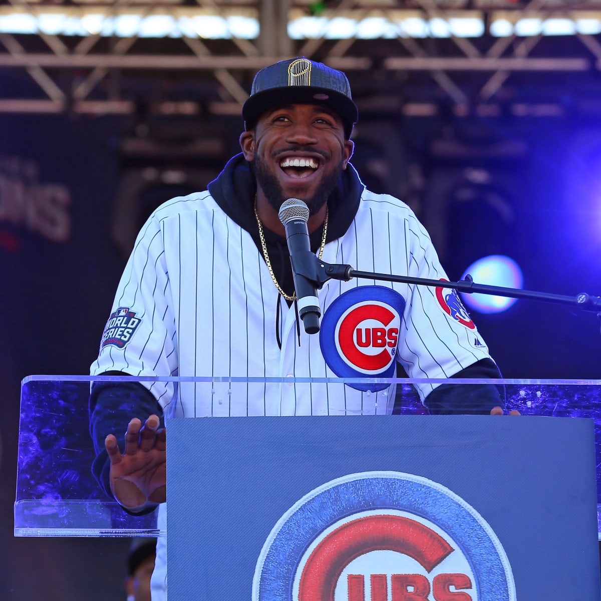 Cubs legend Dexter Fowler puts his own twist on first pitch at Wrigley  Field - Marquee Sports Network