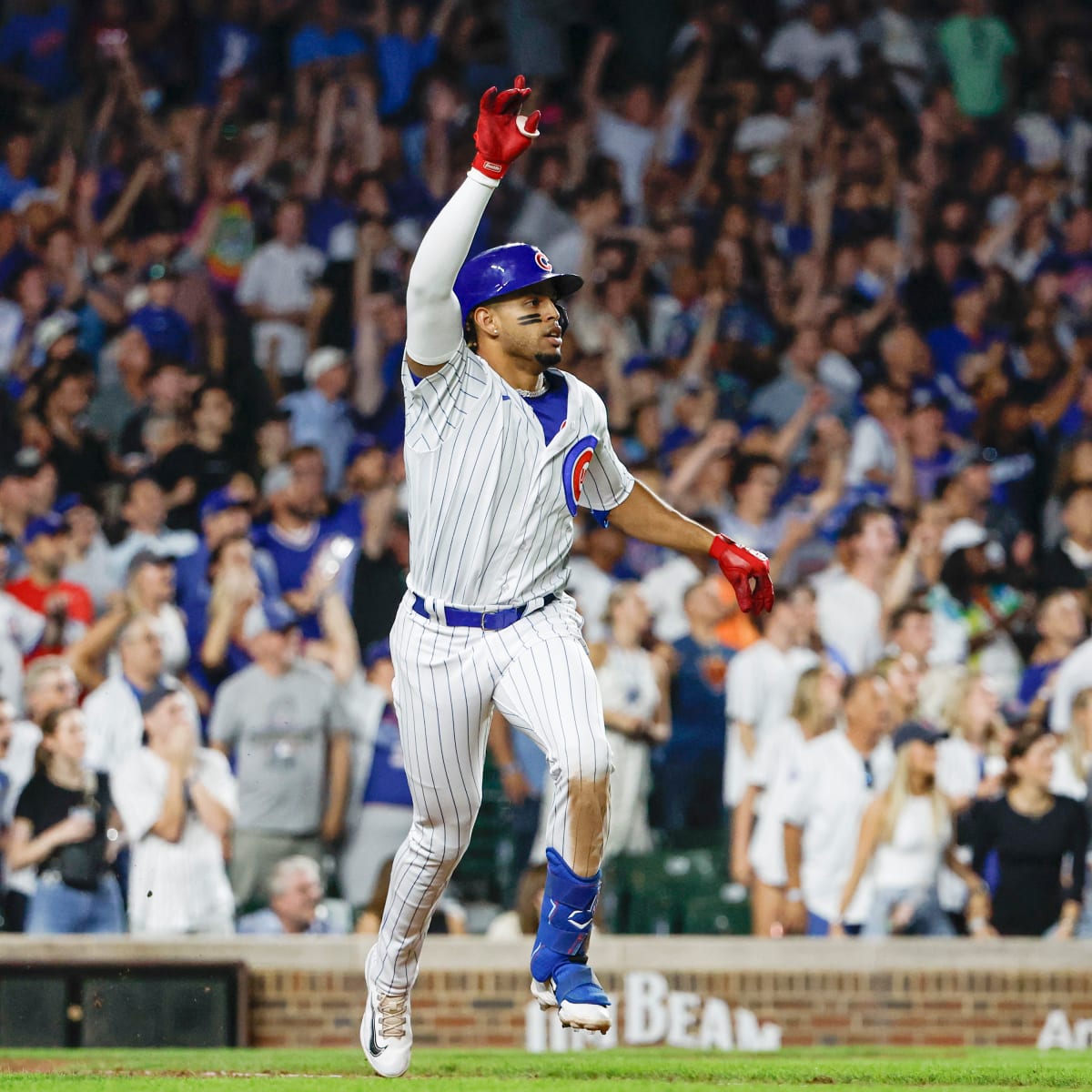 Christopher Morel hits walk-off home run to lift Cubs over White Sox - On  Tap Sports Net