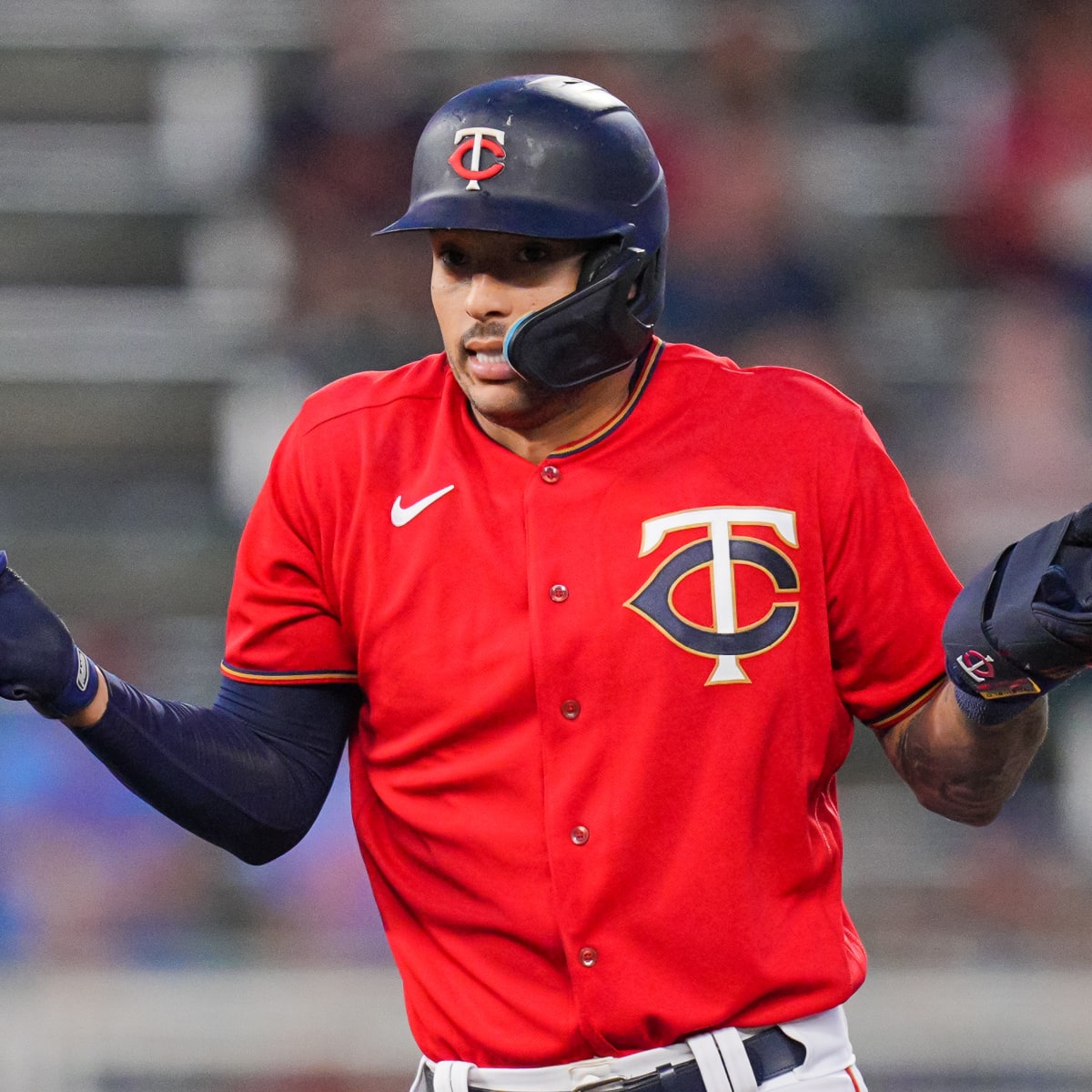 Chicago Cubs will face stiff competition if they pursue Carlos Correa