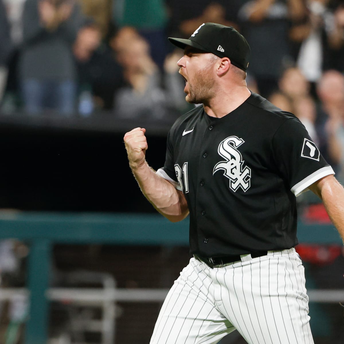 MLB Trade Rumors: Liam Hendricks, Chicago White Sox closer, a fit for  Texas? - Lone Star Ball