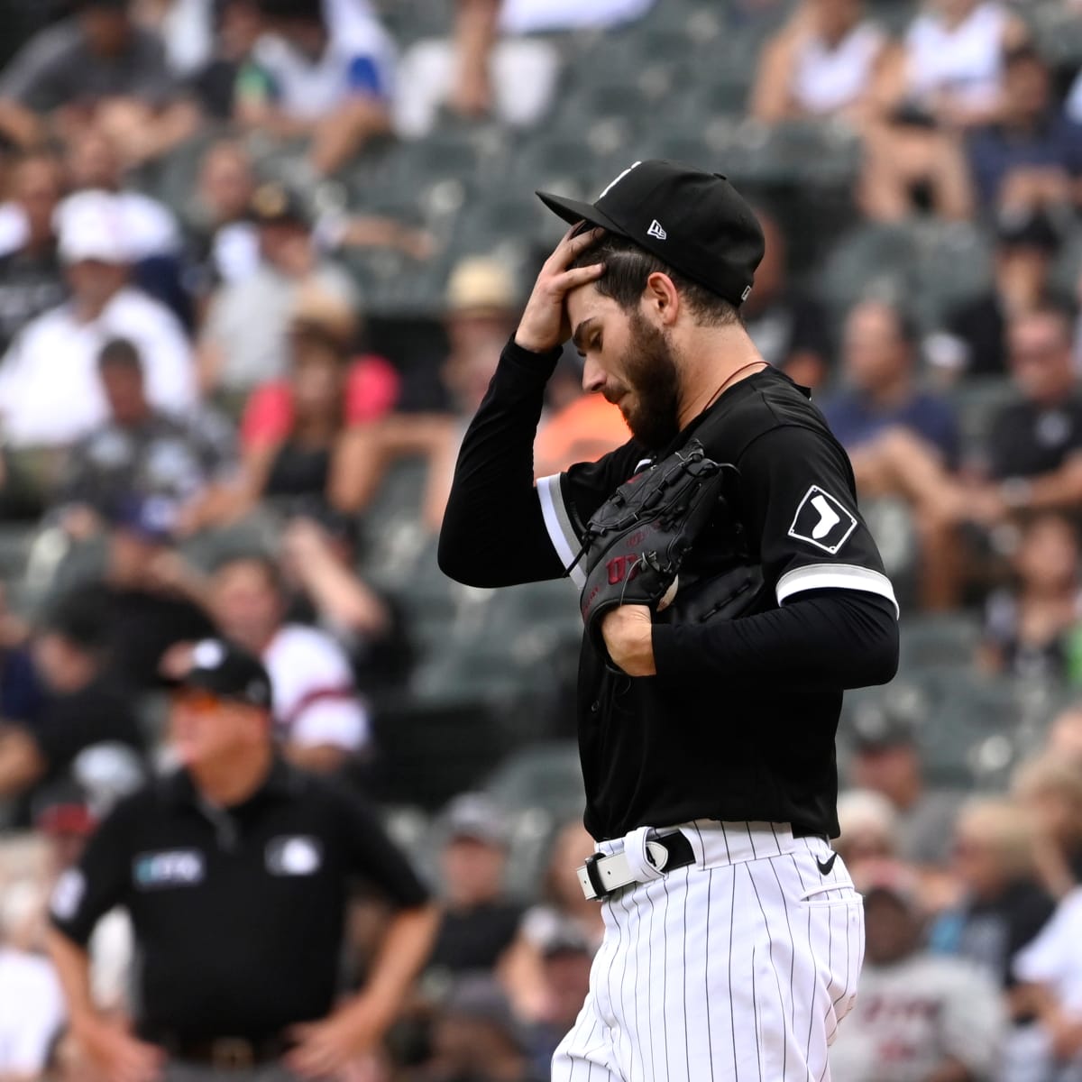 White Sox don't trade Dylan Cease, but do trade another reliever