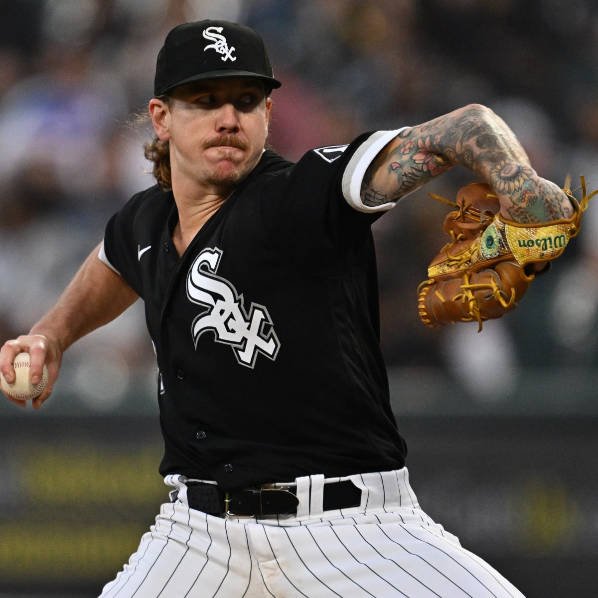 White Sox make Mike Clevinger, plethora of roster moves ahead of