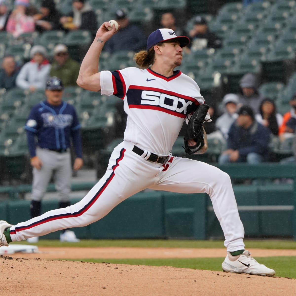 White Sox' Mike Clevinger clears waivers, remains in Chicago – NBC Sports  Chicago