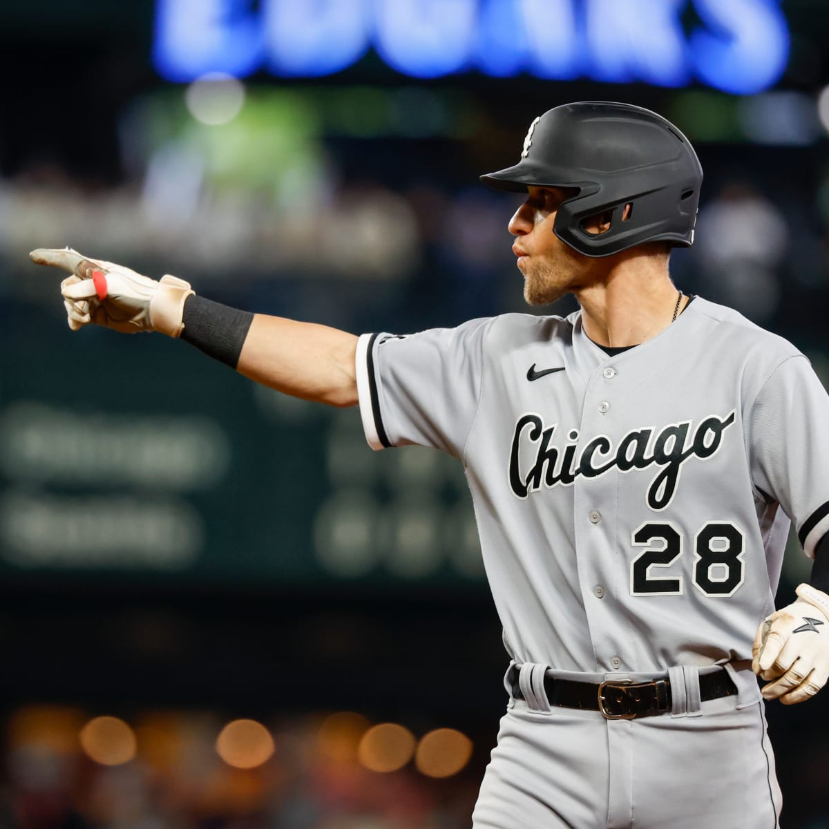 Keystone Quandary: Evaluating White Sox 2B Options for 2023 - On Tap Sports  Net