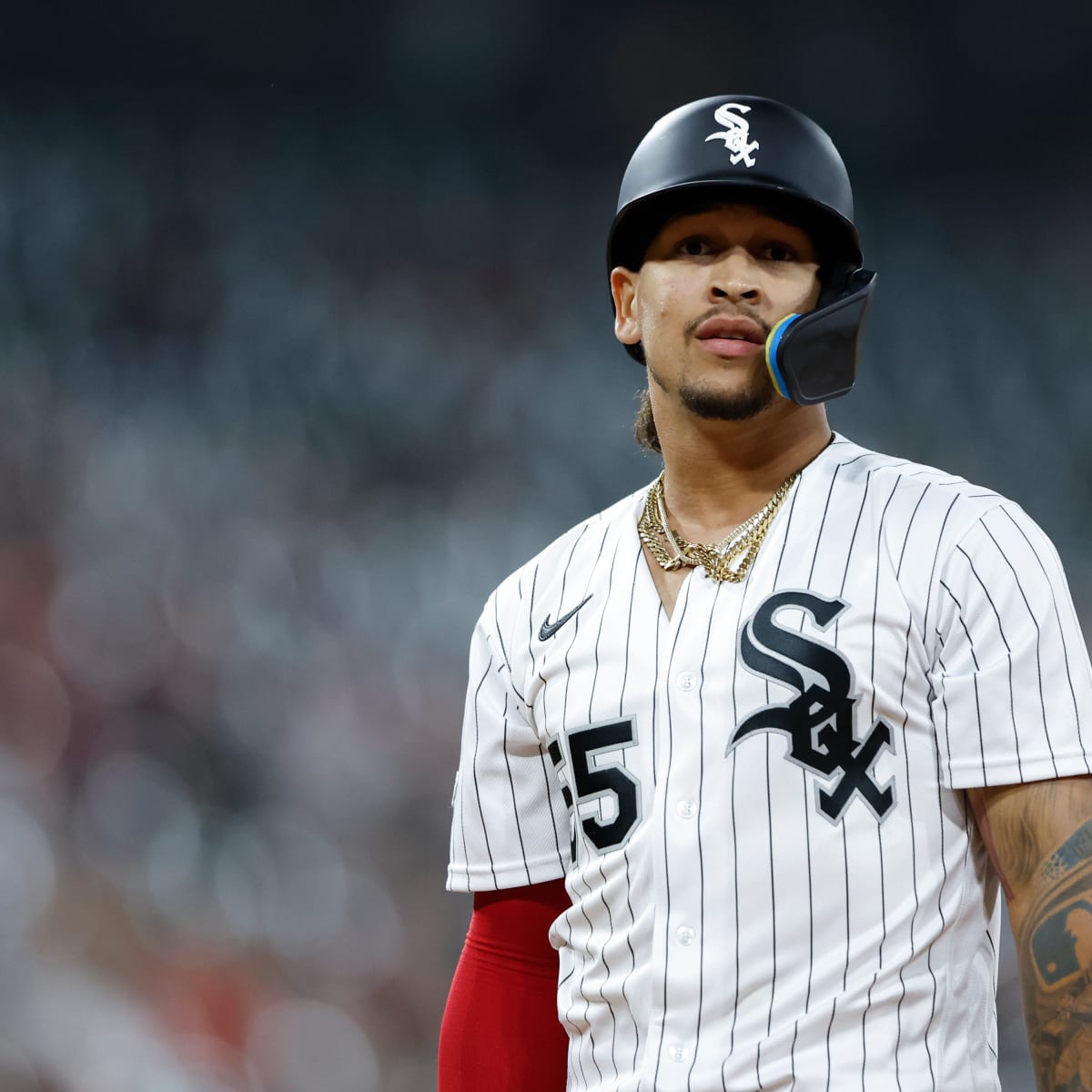 Chicago White Sox announce roster moves ahead of Saturday's game