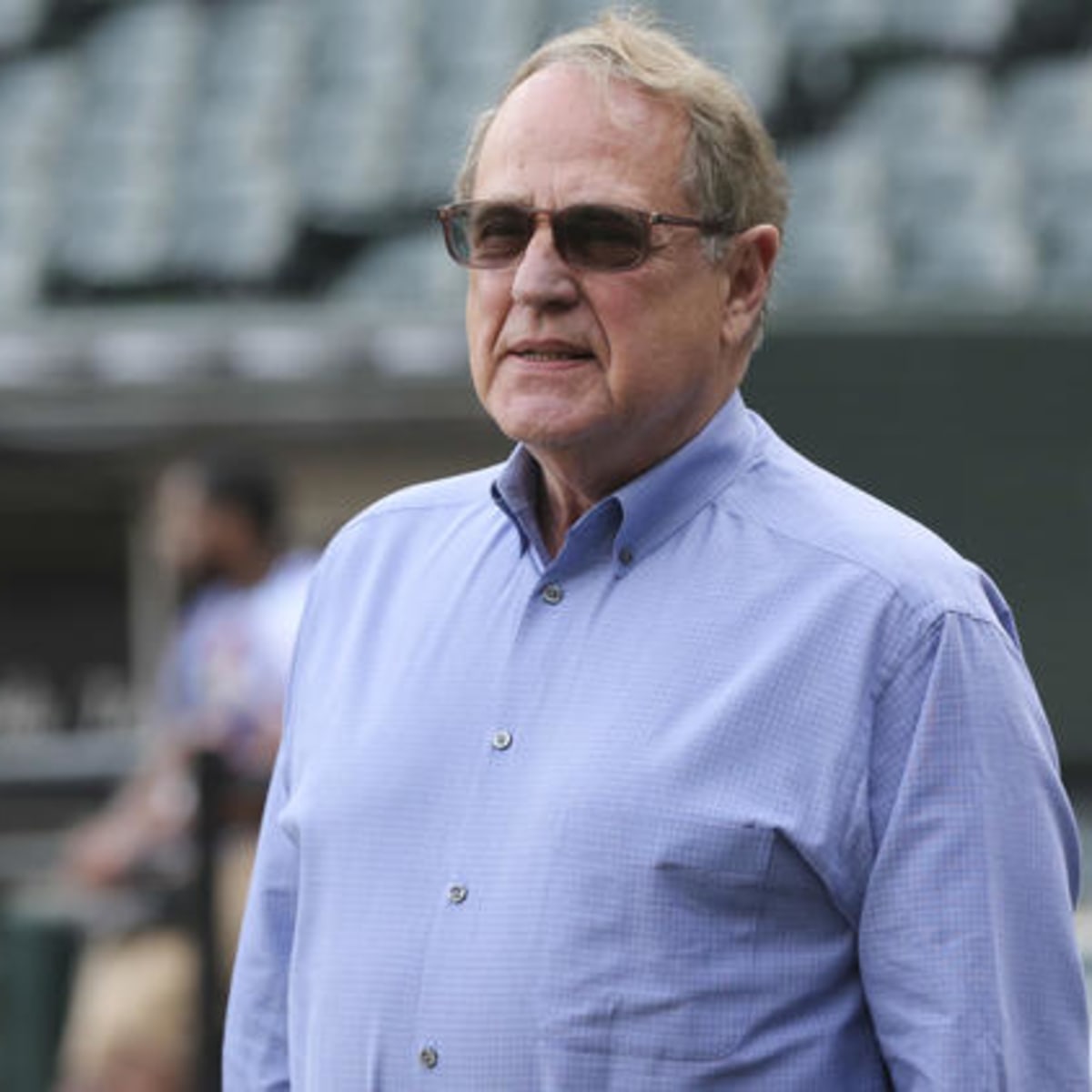 White Sox' Jerry Reinsdorf pens farewell to 'all-time great' José