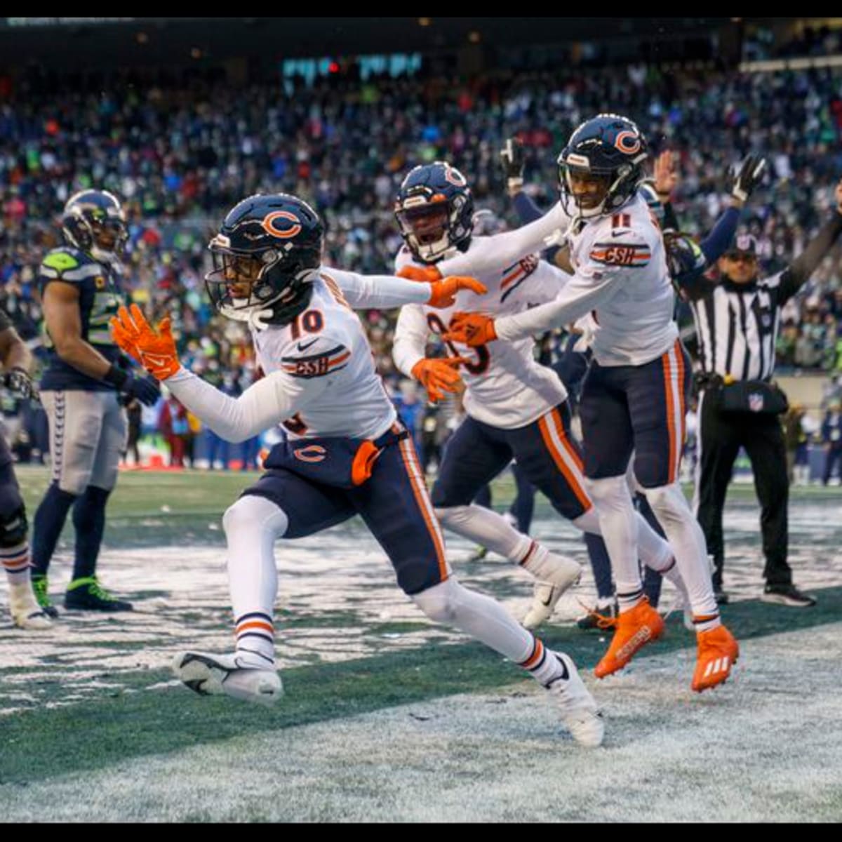 Bears DT Khyiris Tonga Recovers Fumble During Win Over Giants