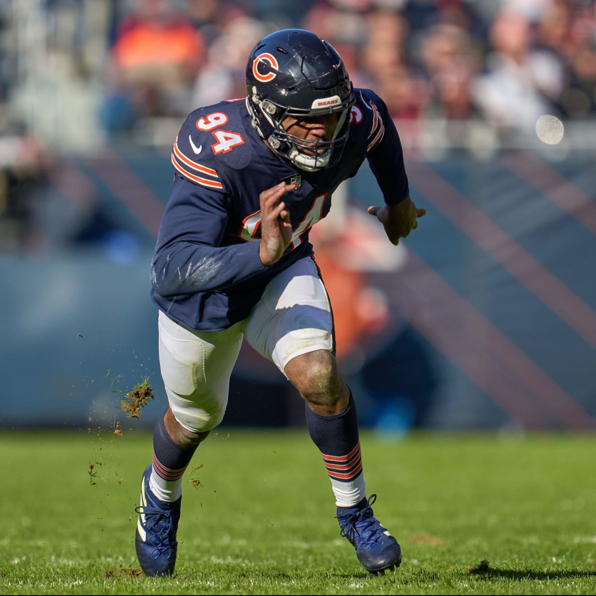 Quinn sets Bears season sacks record in 29-3 rout of Giants