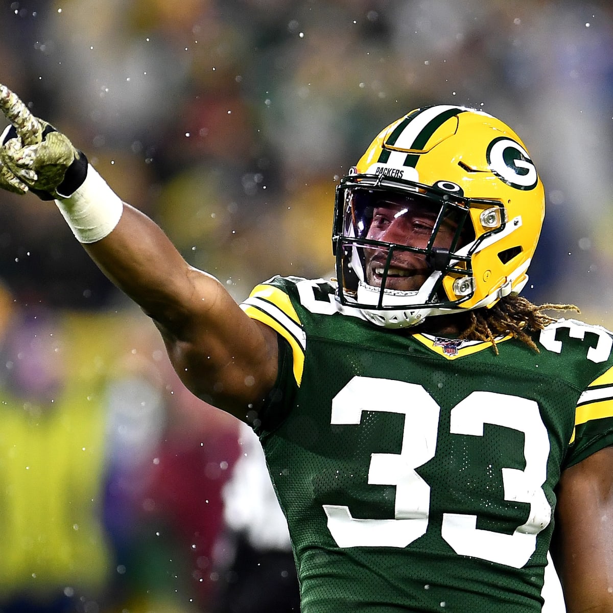 aaron jones gb packers