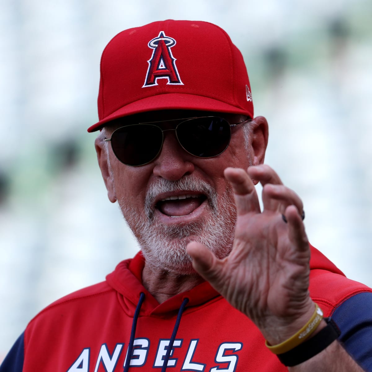 Joe Maddon returns to Los Angeles Angels as new manager