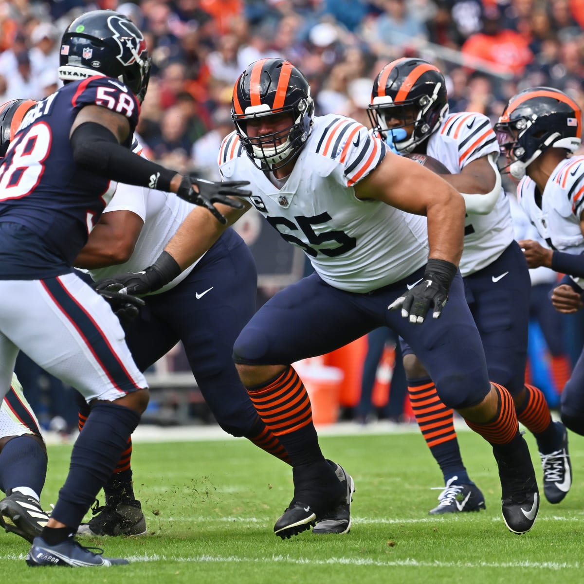 Who Are The Best 5 For The Bears' Offensive Line? - On Tap Sports Net