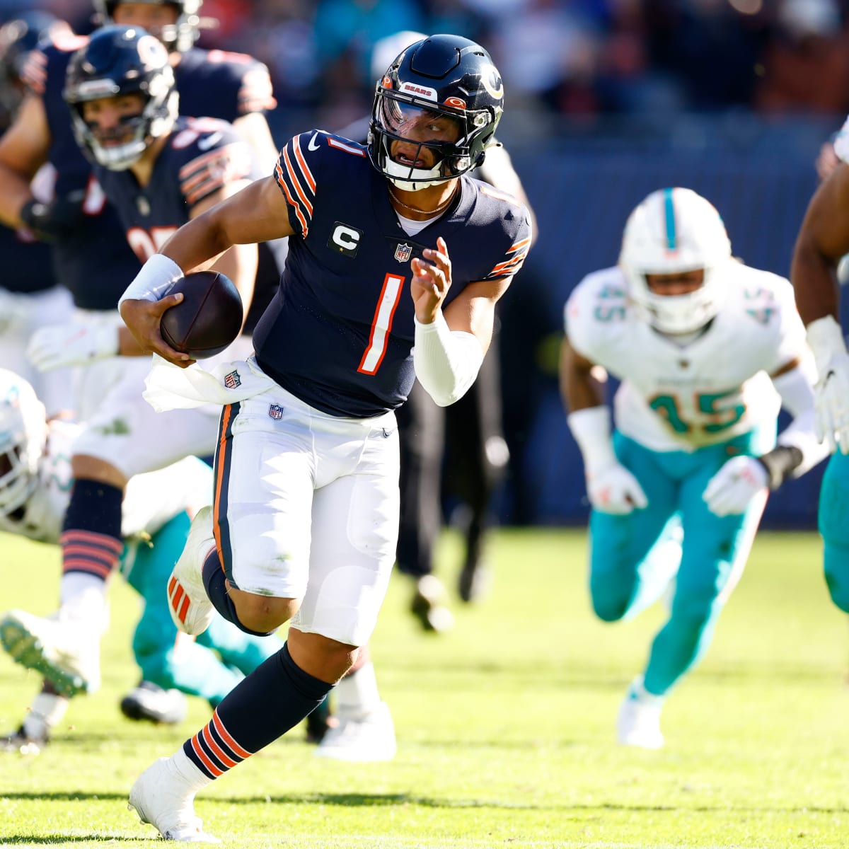 Bears vs. Packers Best Same Game Parlay: Justin Fields Rushing