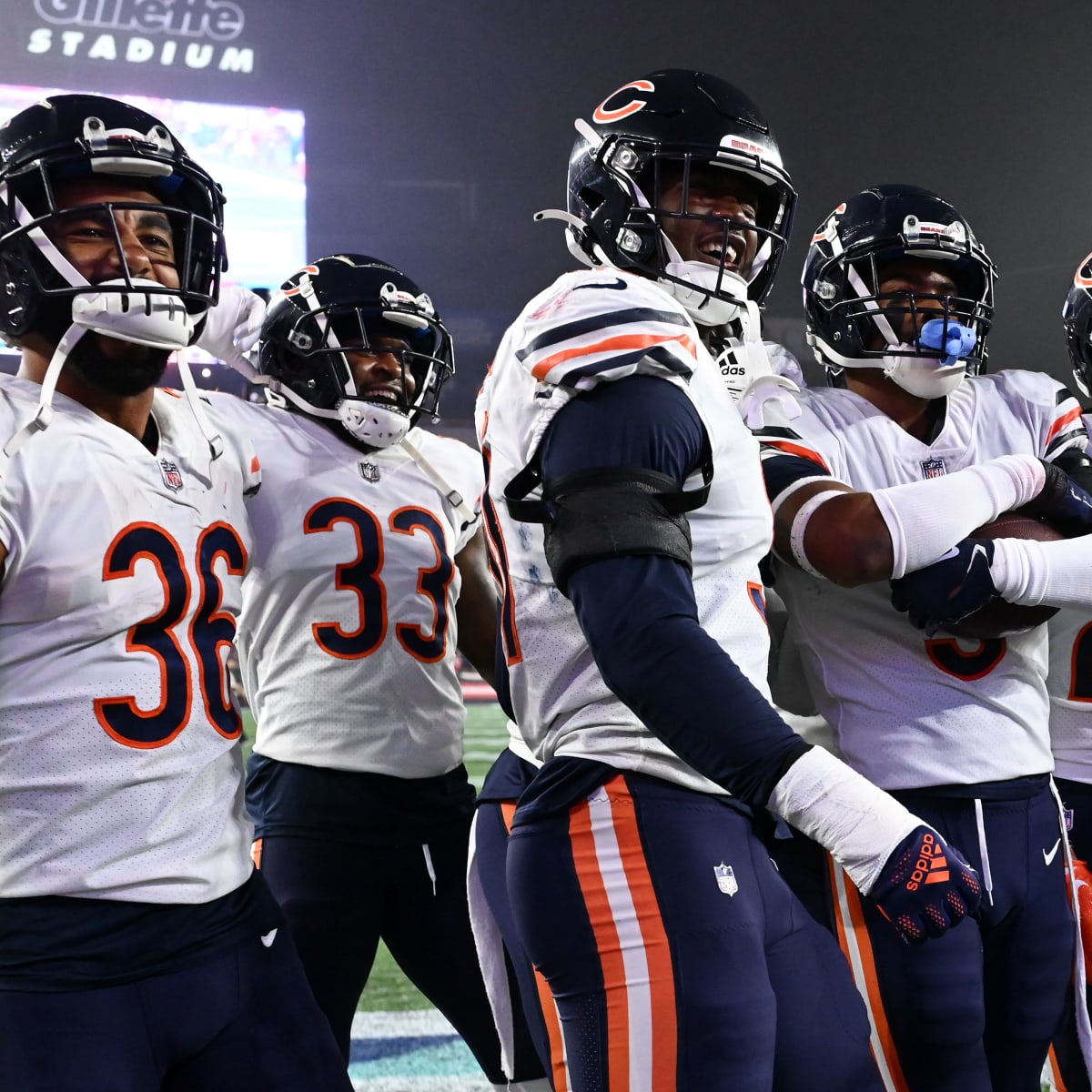 Chicago Bears make a mistake with new orange alternate helmets