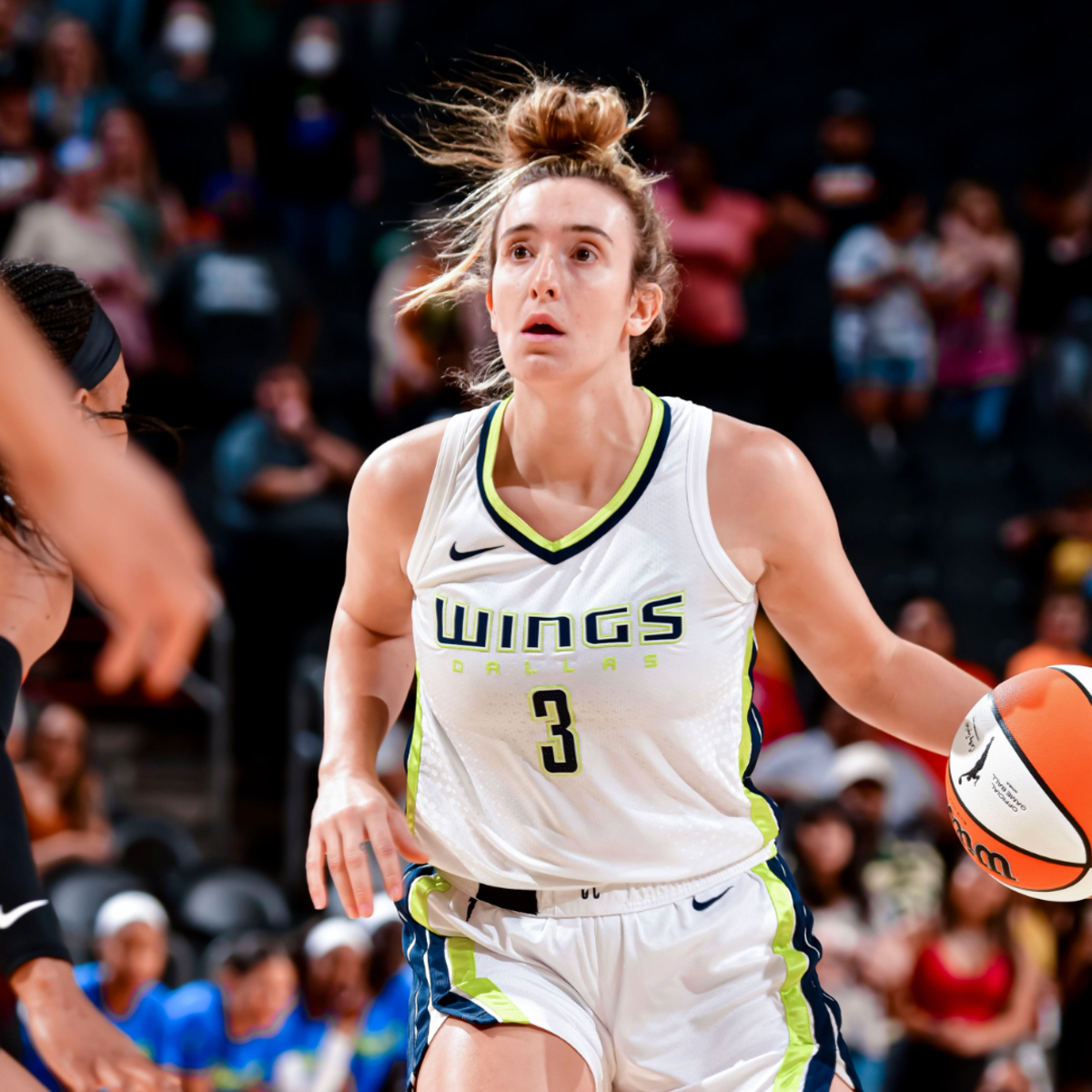 Film Session: What Marina Mabrey brings to the Chicago Sky - CHGO