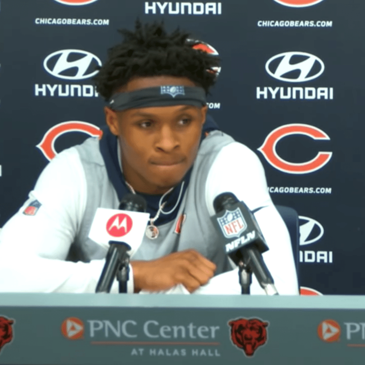 Bears want Darnell Mooney's leadership role to continue despite