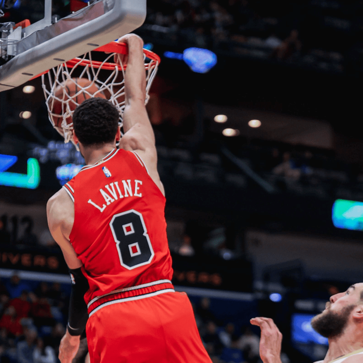 Zach LaVine Signed Chicago Bulls One Hand Dunk Action 8x10 Photo